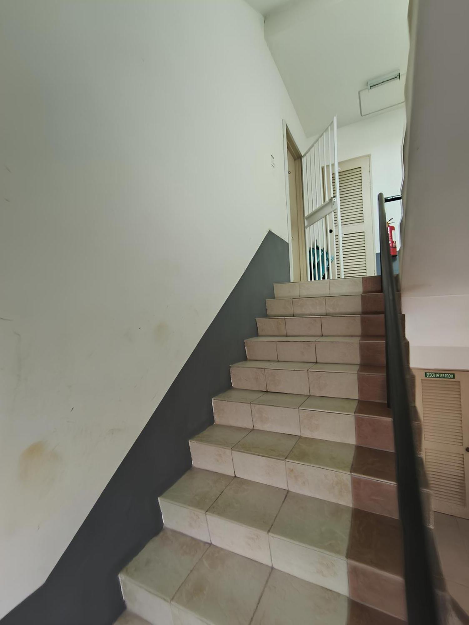Natol Homestay - Kuching Home Penthouse Airport Road Exterior foto